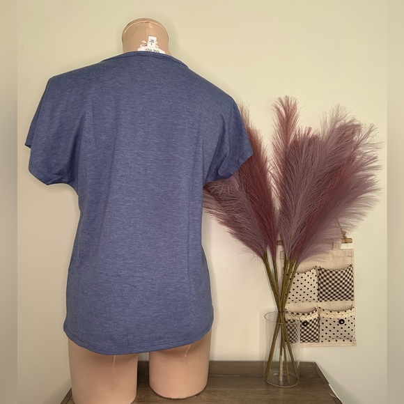 Nine West Women’s Blue Shirt with V-neck with Criss Cross detail in Small - Picture 2 of 10